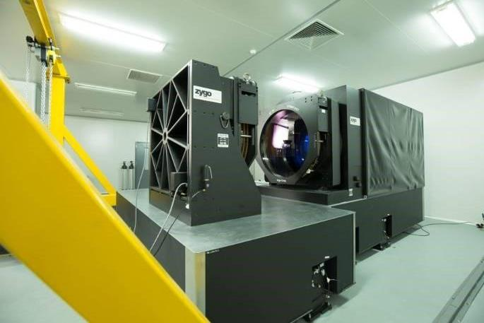 菲索型大口徑干涉儀